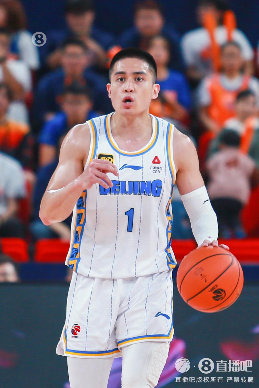 第四節(jié)先生！陳盈駿9中3得11分2板9助&11分全部為第四節(jié)所得！